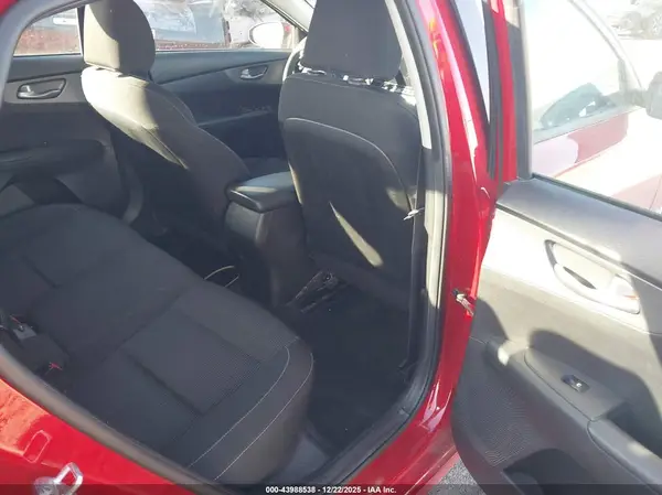 3KPF24AD6ME312978 2021 KIA FORTE - Image 8