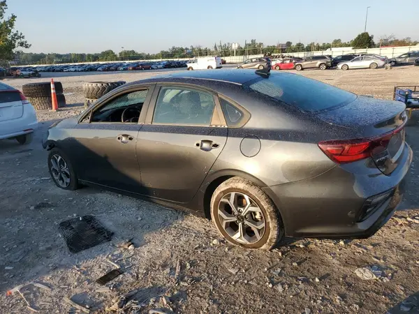3KPF24AD6ME313323 2021 KIA FORTE - Image 2