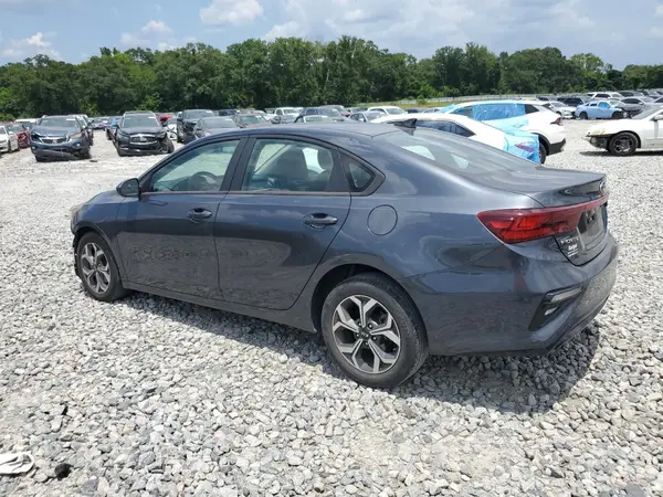 3KPF24AD6ME319526 2021 KIA FORTE - Image 2