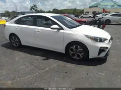 3KPF24AD6ME322989 2021 KIA FORTE
