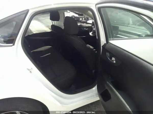 3KPF24AD6ME322989 2021 KIA FORTE - Image 8