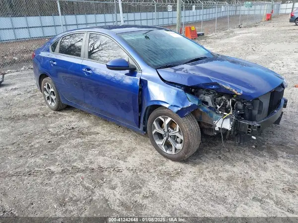 3KPF24AD6ME324757 2021 KIA FORTE - Image 1