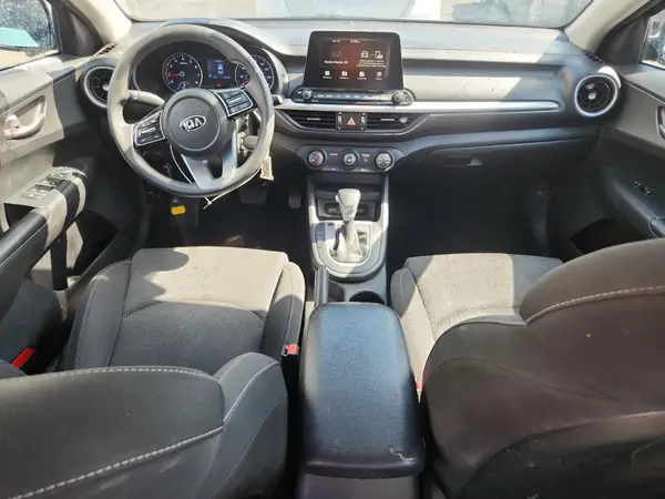 3KPF24AD6ME327495 2021 KIA FORTE - Image 8