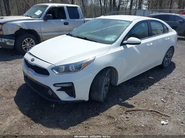 3KPF24AD6ME329876 2021 KIA FORTE - Image 2