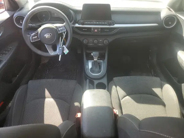 3KPF24AD6ME330655 2021 KIA FORTE - Image 8