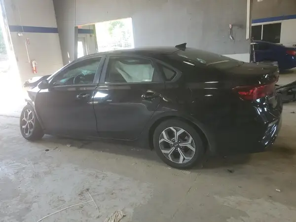 3KPF24AD6ME332535 2021 KIA FORTE - Image 2