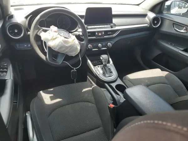 3KPF24AD6ME334222 2021 KIA FORTE - Image 8