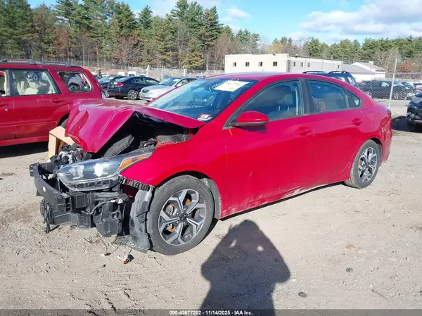 3KPF24AD6ME340375 2021 KIA FORTE - Image 2