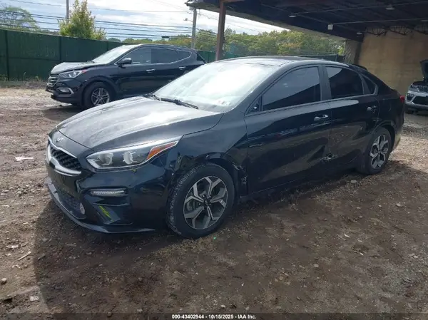 3KPF24AD6ME342837 2021 KIA FORTE - Image 2