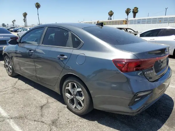 3KPF24AD6ME349402 2021 KIA FORTE - Image 2