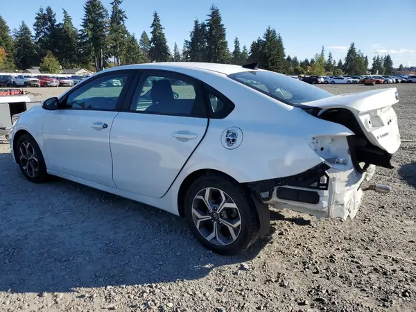 3KPF24AD6ME351781 2021 KIA FORTE - Image 2