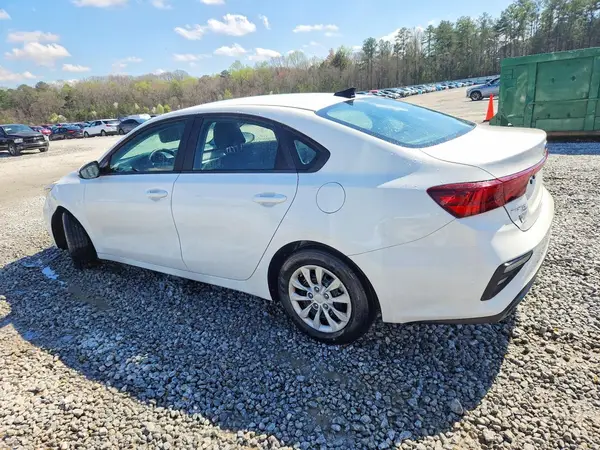 3KPF24AD6ME353661 2021 KIA FORTE - Image 2