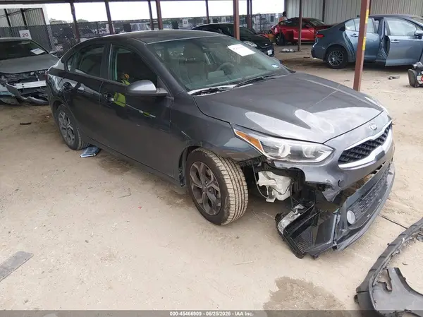 3KPF24AD6ME354552 2021 KIA FORTE - Image 1