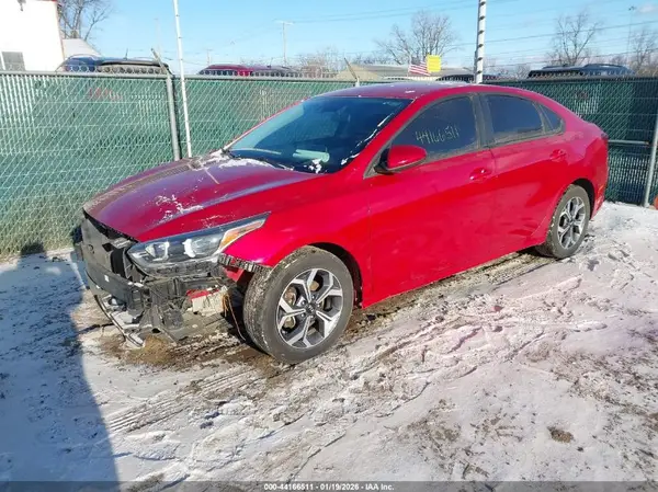 3KPF24AD6ME355085 2021 KIA FORTE - Image 2