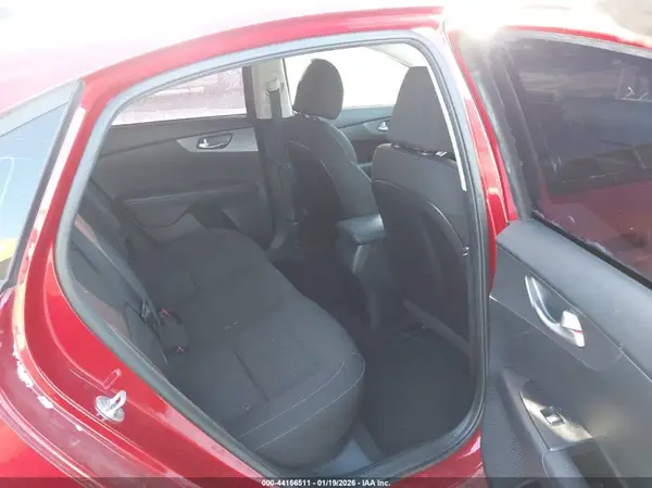 3KPF24AD6ME355085 2021 KIA FORTE - Image 8
