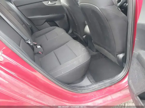 3KPF24AD6ME355541 2021 KIA FORTE - Image 8