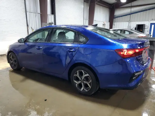 3KPF24AD6ME356804 2021 KIA FORTE - Image 2