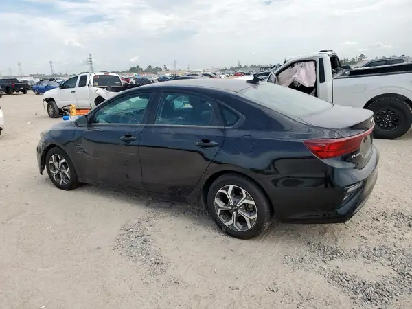 3KPF24AD6ME360223 2021 KIA FORTE - Image 2