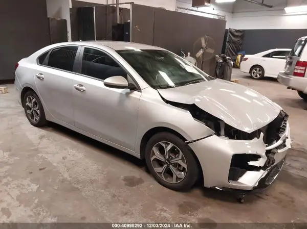 3KPF24AD6ME360822 2021 KIA FORTE - Image 1