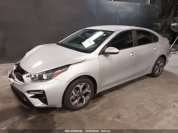 3KPF24AD6ME360822 2021 KIA FORTE - Image 2