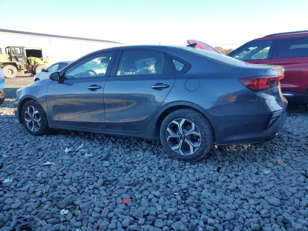 3KPF24AD6ME362277 2021 KIA FORTE - Image 2