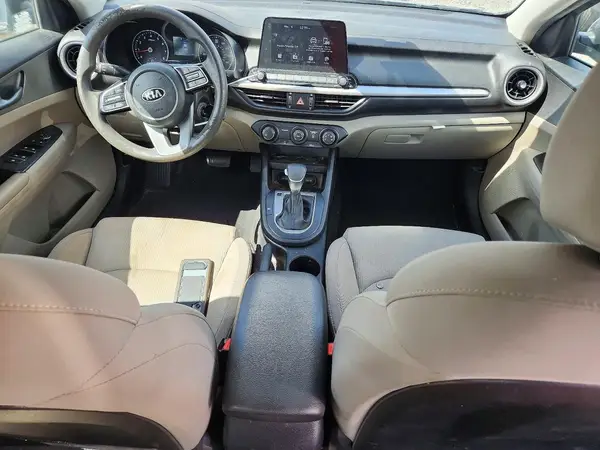3KPF24AD6ME365180 2021 KIA FORTE - Image 8