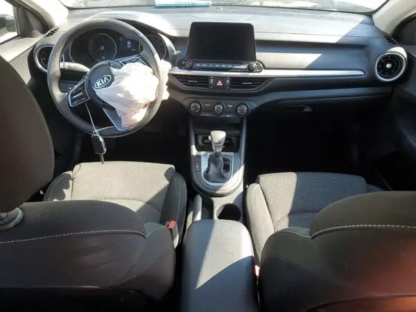 3KPF24AD6ME365678 2021 KIA FORTE - Image 8