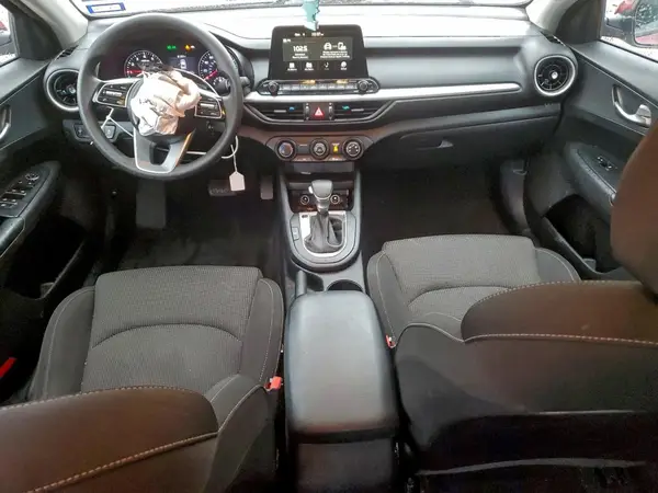 3KPF24AD6ME373912 2021 KIA FORTE - Image 8