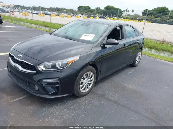3KPF24AD6ME377216 2021 KIA FORTE - Image 2