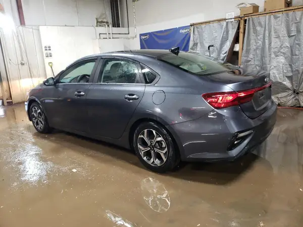 3KPF24AD6ME377992 2021 KIA FORTE - Image 2