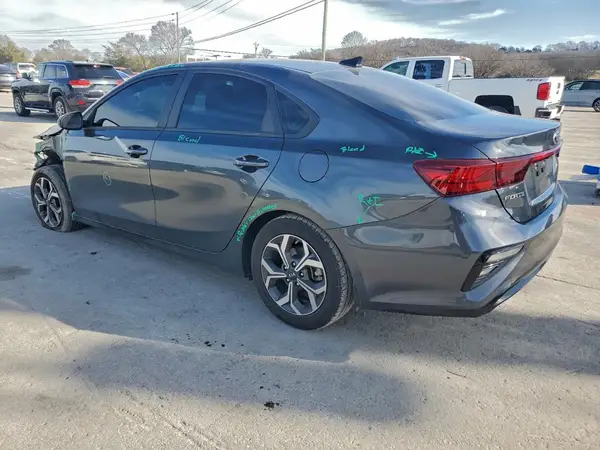 3KPF24AD6ME378401 2021 KIA FORTE - Image 2