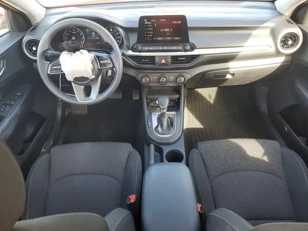 3KPF24AD6ME378446 2021 KIA FORTE - Image 8