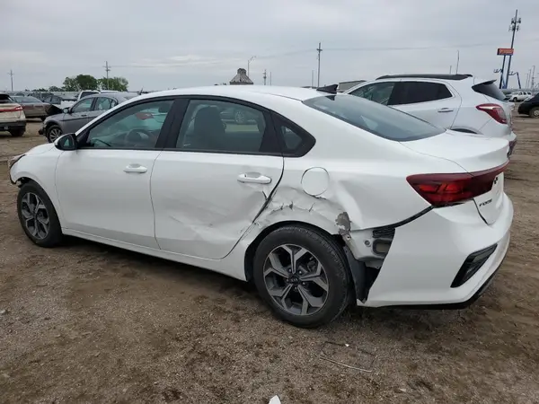 3KPF24AD6ME378480 2021 KIA FORTE - Image 2
