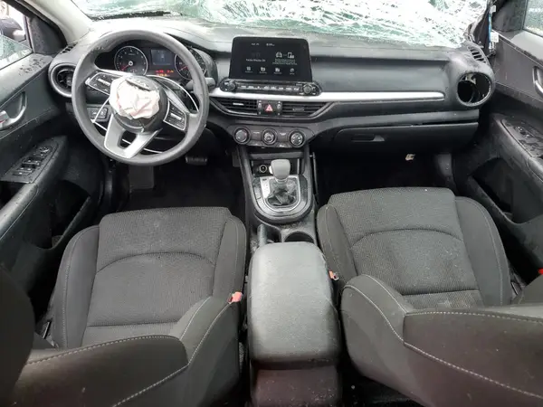 3KPF24AD6ME381296 2021 KIA FORTE - Image 8