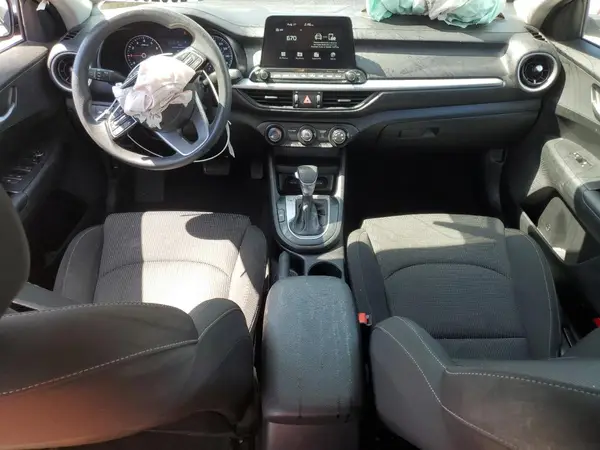 3KPF24AD6ME381525 2021 KIA FORTE - Image 8