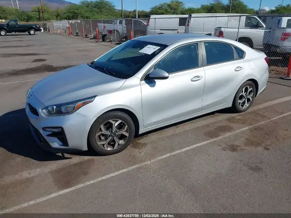 3KPF24AD6ME382660 2021 KIA FORTE - Image 2