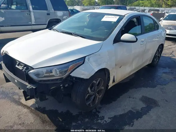 3KPF24AD6ME383193 2021 KIA FORTE - Image 2