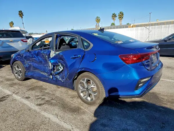 3KPF24AD6ME385218 2021 KIA FORTE - Image 2