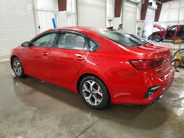 3KPF24AD6ME386742 2021 KIA FORTE - Image 2