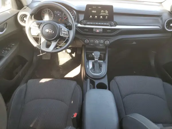 3KPF24AD6ME388863 2021 KIA FORTE - Image 8