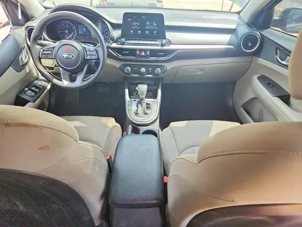 3KPF24AD6ME389284 2021 KIA FORTE - Image 8