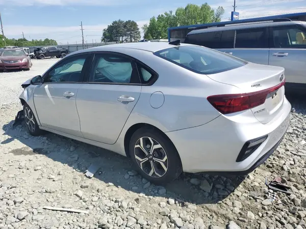 3KPF24AD6ME389706 2021 KIA FORTE - Image 2