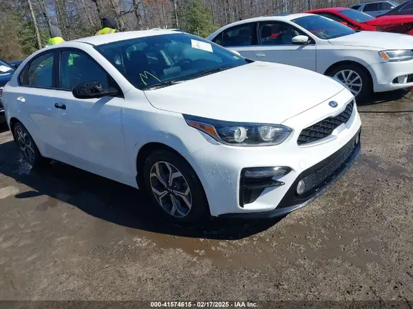 3KPF24AD6ME403877 2021 KIA FORTE - Image 1
