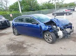 3KPF24AD6ME404396 2021 KIA FORTE