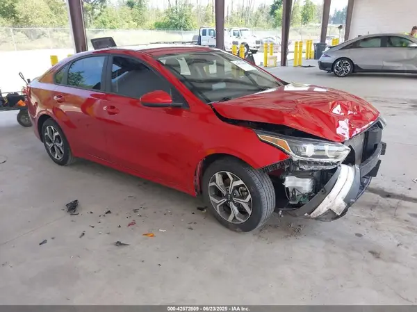 3KPF24AD6ME404706 2021 KIA FORTE - Image 1
