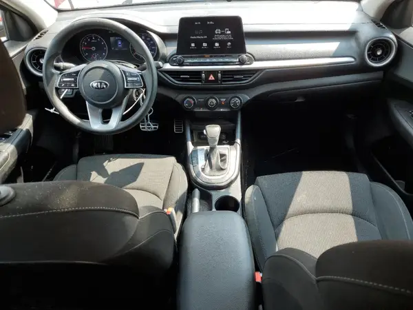3KPF24AD6ME405175 2021 KIA FORTE - Image 8