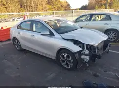 3KPF24AD6ME407315 2021 KIA FORTE