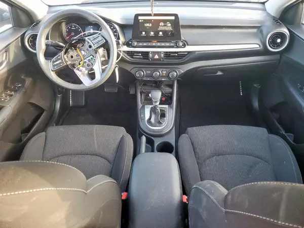 3KPF24AD6ME410117 2021 KIA FORTE - Image 8