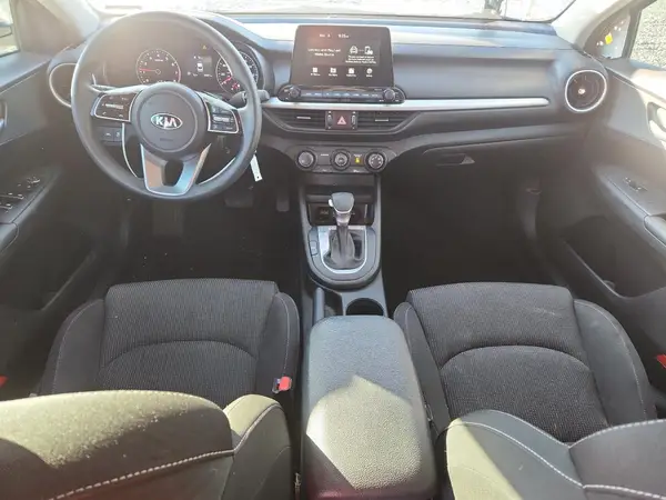 3KPF24AD6ME411283 2021 KIA FORTE - Image 8