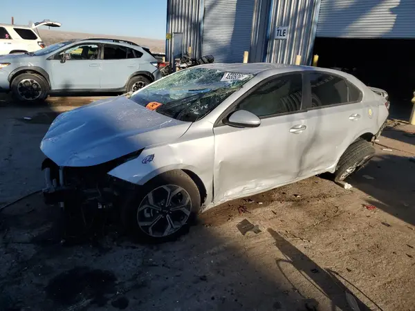 3KPF24AD6ME413678 2021 KIA FORTE - Image 1
